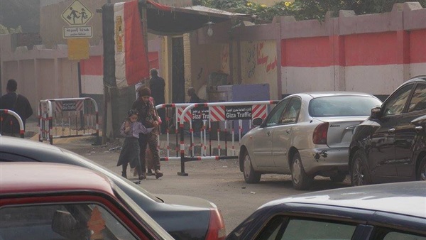 تشديد أمني بلجنة مدرسة يوسف السباعي بالعجوزة تشديد أمني بلجنة مدرسة يوسف السباعي بالعجوزة