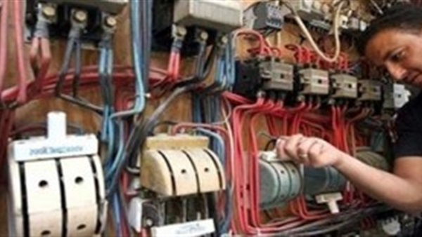شرطة الكهرباء: ضبط 6 آلاف و206 قضية سرقة تيار كهربائي 