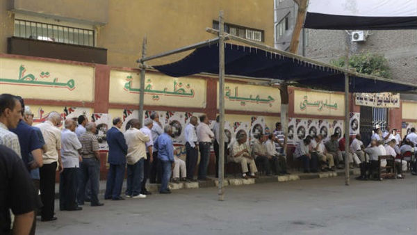 تغيب بعض مندوبى المرشحين بلجان البدرشين  