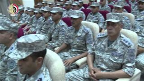 «الدفاع» تعرض لقاء صدقي صبحي بالقوات المسلحة عبر «الفيديو كونفرانس»