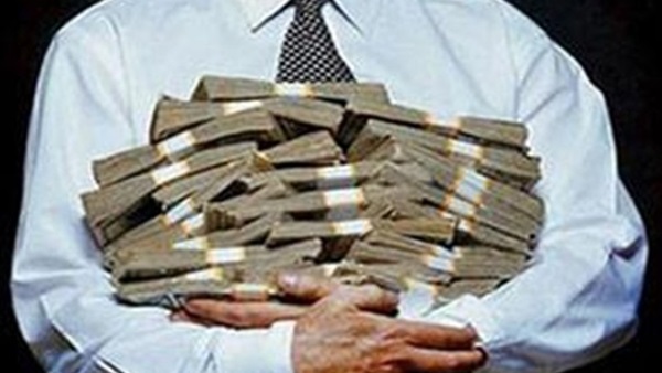 تجديد حبس 4 مهندسين بـ«الزراعة» بتهمة الاختلاس تجديد حبس 4 مهندسين بـ«الزراعة» بتهمة الاختلاس