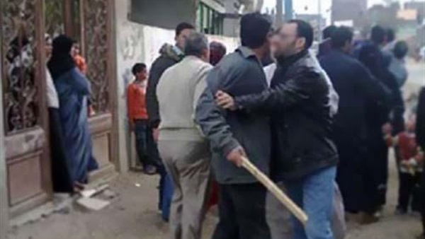 مصرع فلاح فى مشاجرة بين عائلتين بقنا مصرع فلاح فى مشاجرة بين عائلتين بقنا
