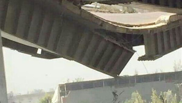 انهيار جزئي لكوبري بروض الفرج.. ومصرع شخص وإصابة آخر