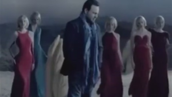 بالفيديو.. عاصي الحلاني يروج لكليب «أحلى الأسامي» بالفيديو.. عاصي الحلاني يروج لكليب «أحلى الأسامي»