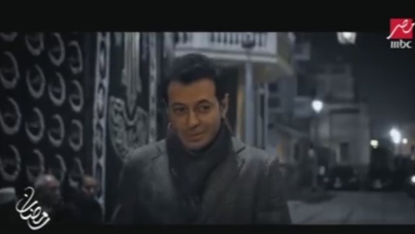 بالفيديو.. مصطفى شعبان بـ«السيجار» في «أبو البنات» بالفيديو.. مصطفى شعبان بـ«السيجار» في «أبو البنات»
