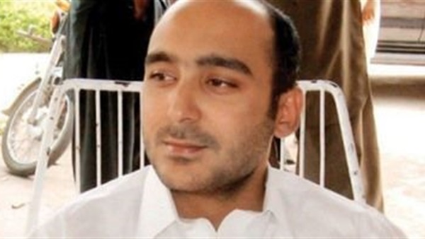 نجل رئيس وزراء باكستان السابق «المُحرر» يصل مدينة «لاهور» نجل رئيس وزراء باكستان السابق «المُحرر» يصل مدينة «لاهور»