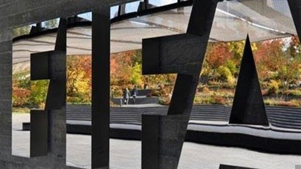 «فيفا» يتخذ تعديلات «مثيرة للجدل» في قانون الحكام «فيفا» يتخذ تعديلات «مثيرة للجدل» في قانون الحكام