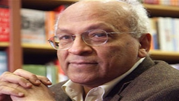 وفاة جمال الغيطانى عن عمر ناهز ال70عاما  