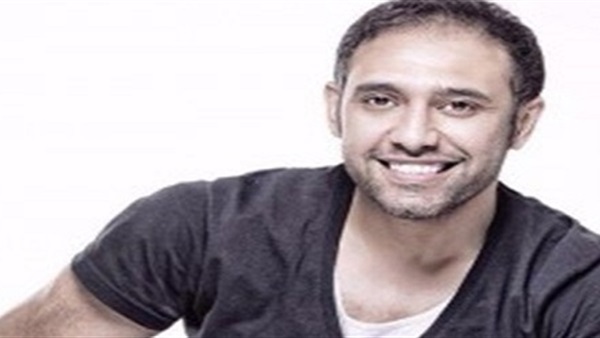 بالفيديو..عمرو مصطفى يدعو المصرين للانتخابات ب " أنزل " بالفيديو..عمرو مصطفى يدعو المصرين للانتخابات ب " أنزل "