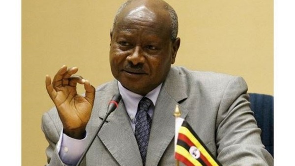 يوري موسيفيني يؤدي اليمين الدستورية رئيسا لأوغندا