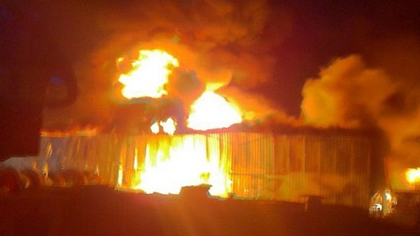 بعد «إحتراق مصر».. خبراء يضعون 10 حلول للتصدي للحرائق..«هيبة»: يجب وضع خطة طوارئ لمواجهة الأحداث..«مفتاح»: لابد من تدريب ربع القوى الوظيفية على عمليات الإطفاء..و«صليب»: يُطالب بوضع تشريعات للسلامة الم