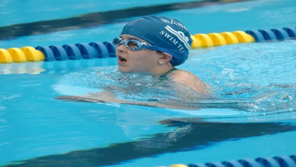 زُرقة شفاه الأطفال تستلزم التوقف عن السباحة فوراً