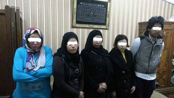 القبض على شبكة دعارة يرعاها مسجل خطر بالبحيرة القبض على شبكة دعارة يرعاها مسجل خطر بالبحيرة