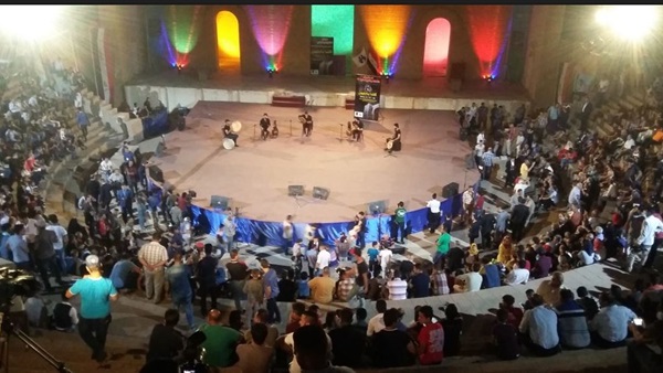 انطلاق مهرجان بابل الخامس للثقافات والفنون بحضور عرب وأجانب
