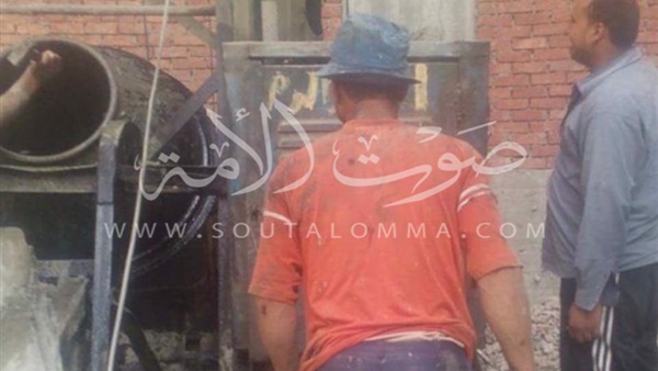 بالصور.. إيقاف أعمال صب أعمدة مبني مخالف بالغشام في الشرقية بالصور.. إيقاف أعمال صب أعمدة مبني مخالف بالغشام في الشرقية