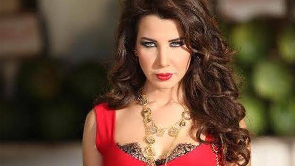 بالفيديو.. جمهور فرنسا يفاجئ «نانسي عجرم»