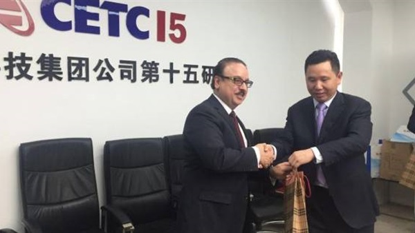 وزير الاتصالات يبحث مع «CETC الصينية» التعاون بمجال الأمن «السيبراني» 