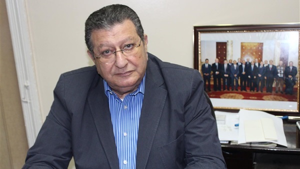 شيوخ «القبائل العربية» يرفضون تنحى «صميدة» عن رئاسة المجلس شيوخ «القبائل العربية» يرفضون تنحى «صميدة» عن رئاسة المجلس