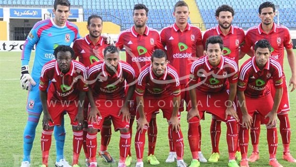 بالصور.. الأهلي يصل برج العرب استعدادا لمواجهة الإنتاج