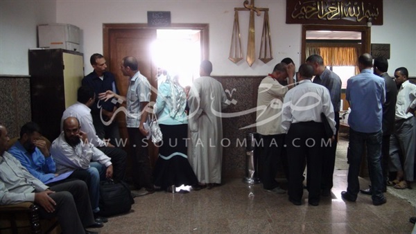 بالفيديو.. مشادة كلامية بين مندوبي المرشّحين بالعمرانية