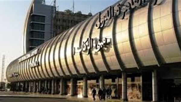 حكام مباراة المقاصة واهلي طرابلس يصلون القاهرة حكام مباراة المقاصة واهلي طرابلس يصلون القاهرة