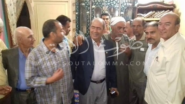 بالصور.. وكيل زراعة الشرقية يعقد جلسة صلح بين عائلتين بالصور.. وكيل زراعة الشرقية يعقد جلسة صلح بين عائلتين