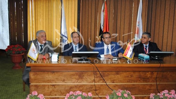 بالصور.. افتتاح المؤتمر السنوى لجراحات المياه البيضاء بجامعة المنصورة بالصور.. افتتاح المؤتمر السنوى لجراحات المياه البيضاء بجامعة المنصورة