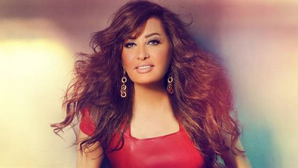 لطيفة تودع «كلمة سر» خلال أيام