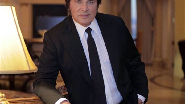 اليوم.. الفنان العالمي "إنجلبرت همبردنك" يحيى حفلًا بأحد فنادق القاهرة