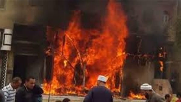 حريق هائل في سوهاج يلتهم 8 منازل حريق هائل في سوهاج يلتهم 8 منازل
