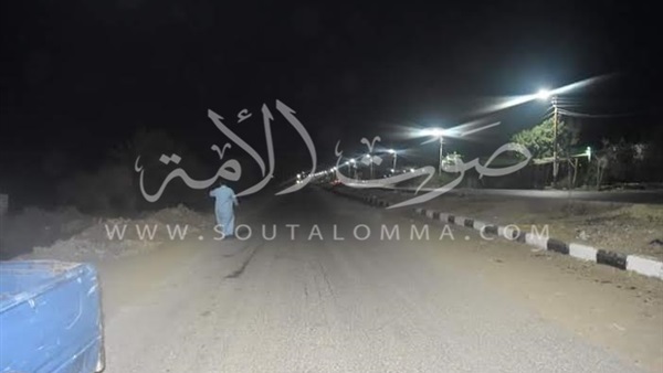 تركيب كشافات لإنارة الطرق الرئيسية بعددٍ من القرى بالفيوم تركيب كشافات لإنارة الطرق الرئيسية بعددٍ من القرى بالفيوم