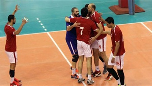 طائرة الأهلي تستعيد "تيفا" وتتعاقد مع محمد عبد المنعم طائرة الأهلي تستعيد "تيفا" وتتعاقد مع محمد عبد المنعم