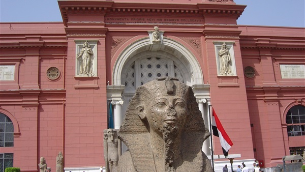  المتحف المصري ينظم معرض  للوحات الأسباني اولاسو 