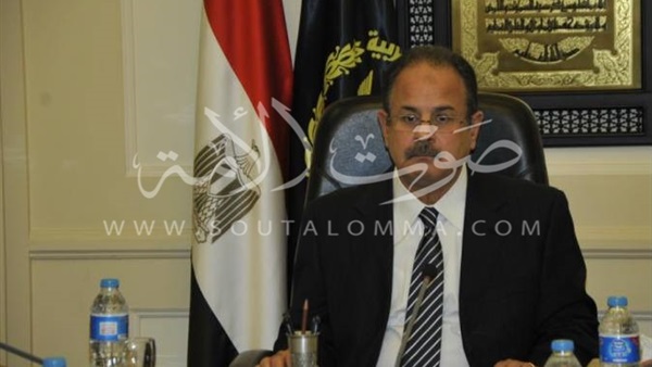 اجتماع بين شريف وعبد الغفار لبحث تأمين انتخابات المرحلة الثانية اجتماع بين شريف وعبد الغفار لبحث تأمين انتخابات المرحلة الثانية