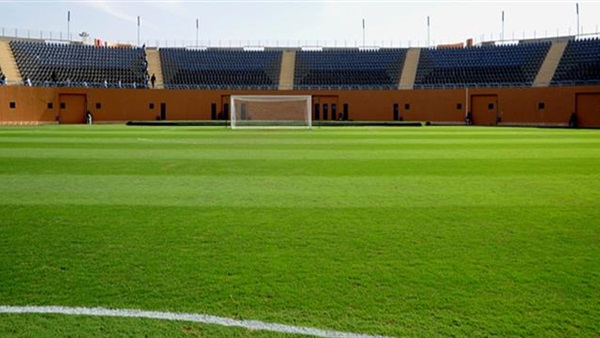 الأهلي يواجه المقاولون العرب بحثا عن الانفراد بصدارة الدوري 