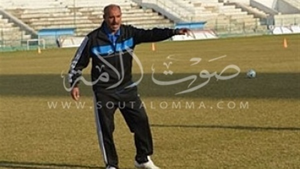 مدرب المحلة يكشف خطته لـ«الفلاحين» بعد وداع الدوري الممتاز مدرب المحلة يكشف خطته لـ«الفلاحين» بعد وداع الدوري الممتاز