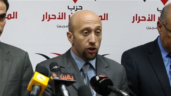 «المصريين الأحرار» للزند: لا مجال لتخوين المتخلفين عن التصويت «المصريين الأحرار» للزند: لا مجال لتخوين المتخلفين عن التصويت