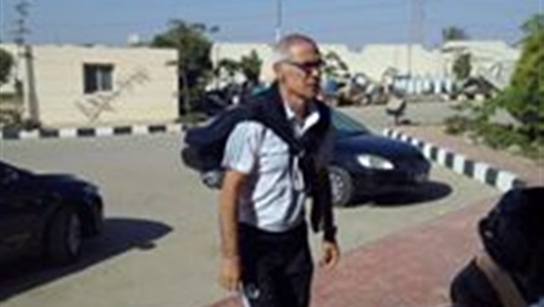 بالصور.. وصول الجهاز الفني لمنتخب مصر لمقر المؤتمر الصحفي بالصور.. وصول الجهاز الفني لمنتخب مصر لمقر المؤتمر الصحفي