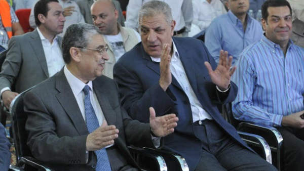 اليوم.. "محلب" يفتتح المرحلة الأولى لمستشفى علاج السرطان بالأقصر اليوم.. "محلب" يفتتح المرحلة الأولى لمستشفى علاج السرطان بالأقصر