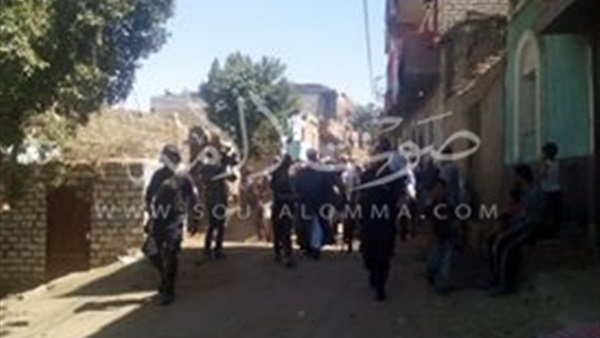 بالصور.. انتهاء لقاء الصلح بقرية الكرم بحضور وفد «الازهر والاقاف» بالصور.. انتهاء لقاء الصلح بقرية الكرم بحضور وفد «الازهر والاقاف»