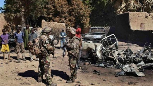 مقتل واصابة 9 جنود ماليين في انفجار لغم 