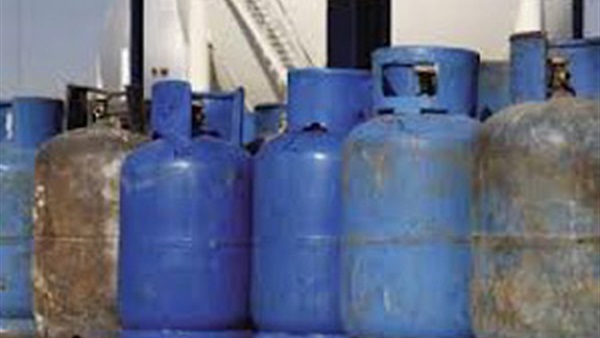 تموين الغربية: ضخ 19 ألف طن مواد بترولية و10 آلاف أسطوانة غاز منزلي وتجاري تموين الغربية: ضخ 19 ألف طن مواد بترولية و10 آلاف أسطوانة غاز منزلي وتجاري