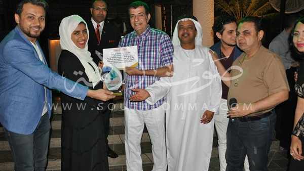 بالصور.. تكريم نجوم الفن والإعلام فى حفل «بنوايانا الحسنة نأتي» بالصور.. تكريم نجوم الفن والإعلام فى حفل «بنوايانا الحسنة نأتي»