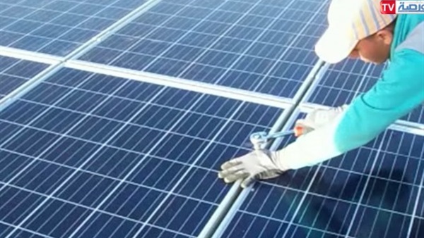 اتفاقية بين الصندوق الاجتماعي و«كرم سولار» لإقامة محطات للطاقة الشمسية