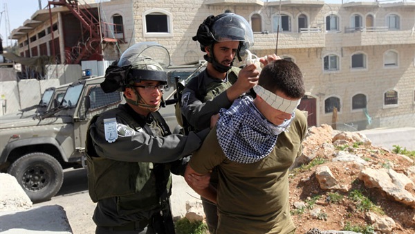 قوات الاحتلال تعتقل 57 فلسطينيا اليوم قوات الاحتلال تعتقل 57 فلسطينيا اليوم