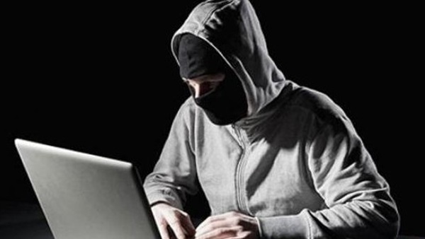 «انونيموس رابعة» تخترق موقع رئاسة الوزراء «انونيموس رابعة» تخترق موقع رئاسة الوزراء