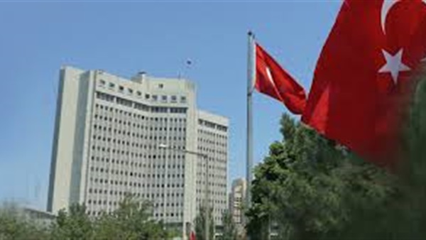 تركيا تسحب سفيرها لدى برلين بسبب قرار البرلمان الألماني تركيا تسحب سفيرها لدى برلين بسبب قرار البرلمان الألماني