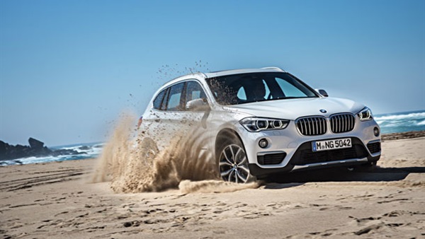 إعلان BMW يتسبب في إقالة مجلس إدارة نادي العين الإماراتي إعلان BMW يتسبب في إقالة مجلس إدارة نادي العين الإماراتي