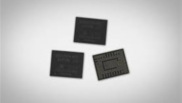سامسونغ تعلن عن أصغر قرص تخزين SSD في العالم سامسونغ تعلن عن أصغر قرص تخزين SSD في العالم