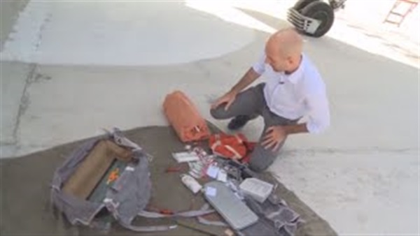 بالفيديو.. 10 أشياء لا يستغنى عنها الطيار الروسي في أجواء سوريا